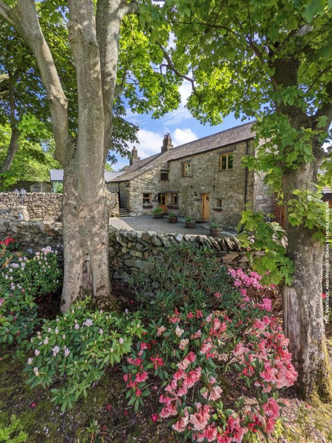 The Wayside And Whisky Barn Hotel Whitbeck Exterior foto